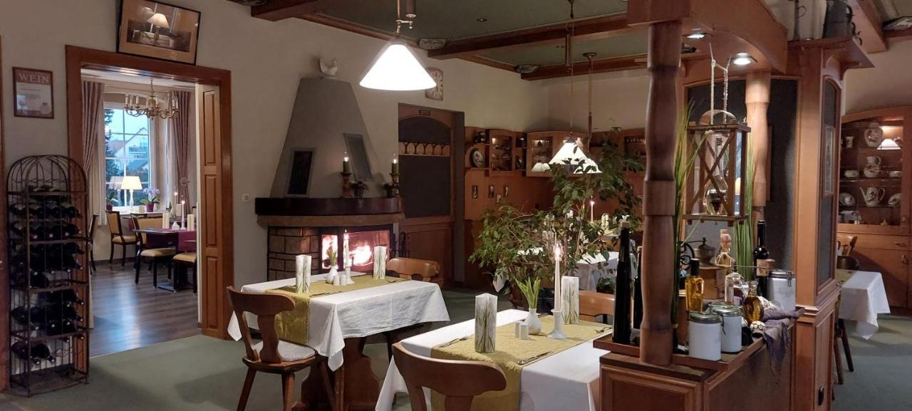 Hotel Weisse Taube Döbeln Εξωτερικό φωτογραφία